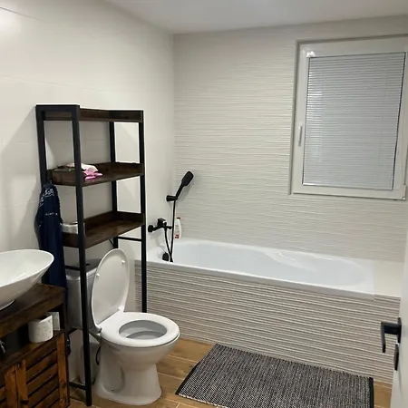 Na Jahodniku Losonec