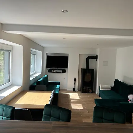 Na Jahodniku Losonec